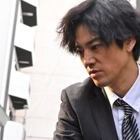 桐谷健太「院内警察」第5話より（C）フジテレビ／共同テレビ