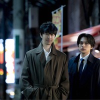 長谷川博己、北村匠海「アンチヒーロー」第1話より（C）TBS