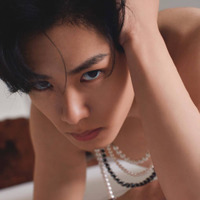 THE RAMPAGE川村壱馬、力強いまなざしの上裸SHOTにドキッ！“スター性”あふれる1st写真集発売