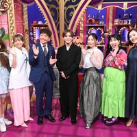 （左から）peco、若槻千夏、上田晋也、山田涼介、MEGUMI、ゆめっち、上原恵理（C）日本テレビ