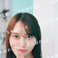 弓木奈於 1st写真集特典ポストカード：HMV／撮影：三瓶康友／ワン・パブリッシング