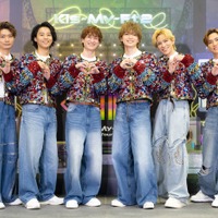 Kis-My-Ft2（左から）横尾渉、藤ヶ谷太輔、宮田俊哉、玉森裕太、千賀健永、二階堂高嗣／撮影：田中聖太郎