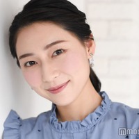 モデルプレスのインタビューに応じた宮本真綾アナ（C）モデルプレス