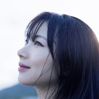 石田亜佑美「Profile.7」（提供写真）