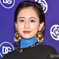 前田敦子「Q10」共演者との肩組み2ショット公開 高畑充希も反応で「エモすぎる」「素敵な関係性」とファン感涙