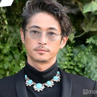 短髪の窪塚洋介（C）モデルプレス