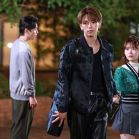 深田竜生、畑芽育「若草物語―恋する姉妹と恋せぬ私―」第2話（C）日本テレビ