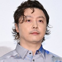 堂本剛、27年ぶり映画単独主演作イベントでサプライズ登場「めちゃめちゃ珍しい」【まる】