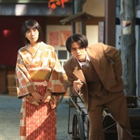 松本穂香、鈴鹿央士「嘘解きレトリック」第3話（C）フジテレビ