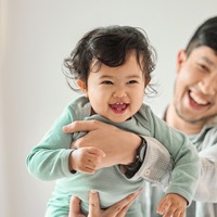 家で隠れんぼしていたら…隠れる役の我が子がいない！！妻に電話した瞬間、声が聞こえてきて！？