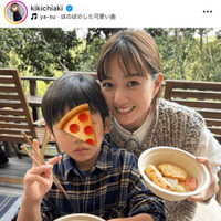 伊藤千晃、息子とパシャリ！“毎年恒例”お餅つきSHOT公開「激ウマでした」「とても癒される」