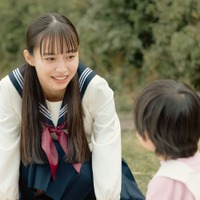 井桁弘恵「私の町の千葉くんは。」第6話（C）「私の町の千葉くんは。」製作委員会