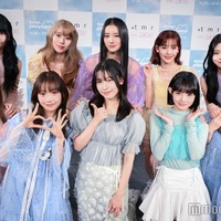 モデルプレスのインタビューに応じたME:I（後列）RINON、AYANE、MIU、RAN、KOKONA（前列）SUZU、KEIKO、MOMONA、SHIZUKU、COCORO（C）モデルプレス