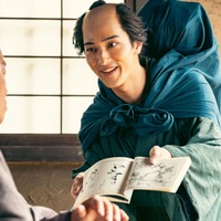 どの「花」になら会ってみたいと思った？女郎を花に見立てた本『一目千本』は大ヒットしたが、いつの時代も著作者は経済苦【NHK大河『べらぼう』#3】