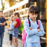 子どもが同級生にケガをさせてしまった。いじめられていた友達を助けるために振るった暴力をどう捉えるべき？