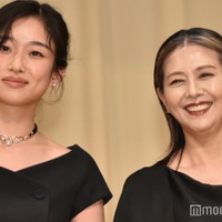 「第67回ブルーリボン賞」授賞式で初対面となった河合優実、小泉今日子（C）モデルプレス