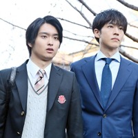 奥平大兼、松坂桃李「御上先生」（C）TBS