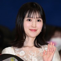 SixTONESジェシー＆櫻井海音から福本莉子へホワイトデーのサプライズ 自ら花選ぶ【お嬢と番犬くん】