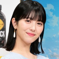 浜辺美波（C）モデルプレス