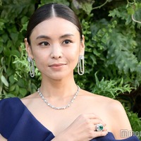 滝沢眞規子「諦めなければ叶う」16年続けるトレーニング公開「ボディラインが完璧」「内面も見習いたい」の声