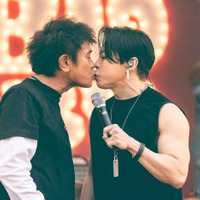 復帰のダウンタウン浜田雅功、誕生日に松本人志作詞「チキンライス」熱唱 JO1・GENERATIONSら豪華集結【ごぶごぶフェス2025／セットリスト】