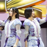 乃木坂46、“グループ初”味の素スタジアムで13周年ライブ 歴代楽曲計107曲披露＆新メンバーも登場【13thバスラ／2日間セットリスト】
