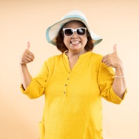 「私まだまだイケてる」そう思うのは本人だけ！ まわりから引かれてる“勘違いオバサン”の特徴は