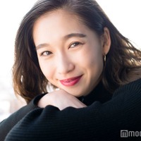 「テラハ」谷川りさこ、1年前に結婚していた 夫とのウェディングフォトも公開