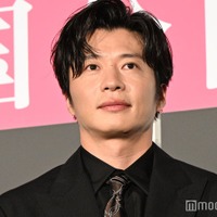 田中圭主演舞台、千穐楽迎え笑顔の集合ショット公開【陽気な幽霊】