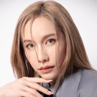 ありしゃん初エッセイ「成り上がれよオンナたち」（講談社）より