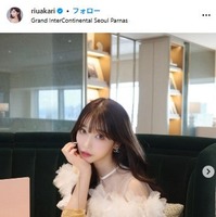 人気YouTuber・Rちゃん、美バストのぞく大胆ドレス姿公開「セクシー」「おしゃれで素敵」と反響
