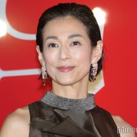 鈴木保奈美、手作り梅シロップ披露「瓶もおしゃれ」「素敵」の声