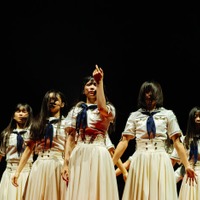 櫻坂46四期生「静寂の暴力」披露に鳴り止まない拍手 課題乗り越え表現できた“四期らしさ”【First Showcase】