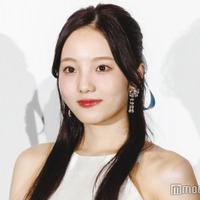 本田真凜、美脚輝く制服姿披露「可愛すぎる」「女子高生役楽しみ」の声