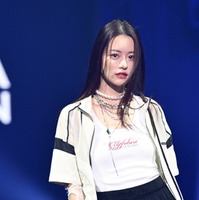るな（C）モデルプレス