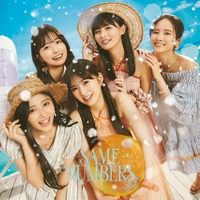 乃木坂46「Same numbers」シングルアートワーク公開 バカンスを全力で満喫