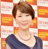 伊藤蘭、手首骨折を報告「戸惑いを感じています」現在は治療に専念