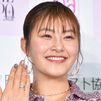村上佳菜子、ビキニ姿披露 ベトナム一人旅ショットに「行動力がすごい」「スタイル抜群」と反響