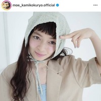 上國料萌衣、“オン眉”がキュートなオフSHOTにファン悶絶「よすぎる！」「顔面がそもそも天才」
