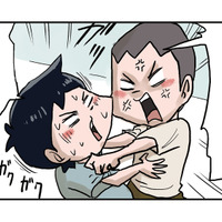 中国の妖怪・キョンシーごっこをする小学生男子。お札を貼られると動けなくなるはずが…【しなのんちのいくる６ #39】