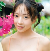 “グラビアデビュー4ヶ月”奥村桃夏、ふんわり美バスト開放