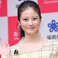 今田美桜、久々更新でパーマ風スタイル披露 オフショット大量更新「爆美女」「ほろ酔い？」