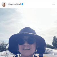 hitomi、息子たちとのプール満喫SHOTに反響「良いですねぇ〜」「楽しんでね」
