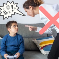 「発達障害の子ども」をダメにする、親の「10分後にゲーム終わりね！」の声かけ。なぜNG!?「伸ばす」ための接し方とは？【発達支援コンサルタントの「効果があった方法」】