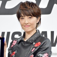 荻野目洋子、小学生時代の秘蔵ショット公開 当時の顔のコンプレックス明かす「目の大きさもアンバランス」