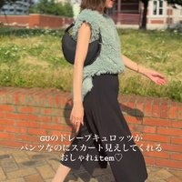 低身長でもバランスが取りやすい！【GU】スタイルアップが狙えるスカートライクなキュロッツ【40代の毎日コーデ】