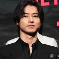 「今際の国のアリス」シーズン3グローバルファンイベントに登壇した山崎賢人（C）モデルプレス