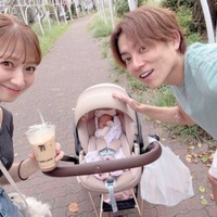 辻希美、生後1ヶ月の次女がベビーカーデビュー！お散歩SHOTを公開「嫌いじゃないみたい」
