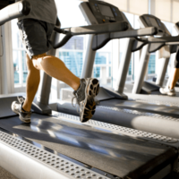 学生時代、筋トレ不足だったけど…⇒ジムに通い始めた結果「自信になった」
