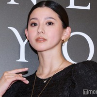 「バーニーズ ニューヨーク銀座本店 リニューアル記念イベント」に出席した朝比奈彩（C）モデルプレス